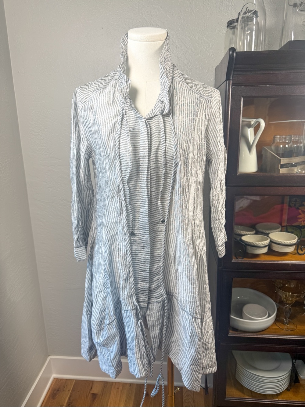 ANIMALE Textured Striped Duster Dress Gray White Open Front Size 4
